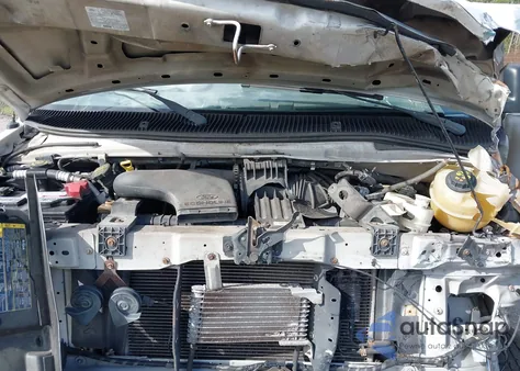 2013 Ford E-250 Commercial z USA, uszkodzony, nr VIN 1FTNE2EW0DDA41310